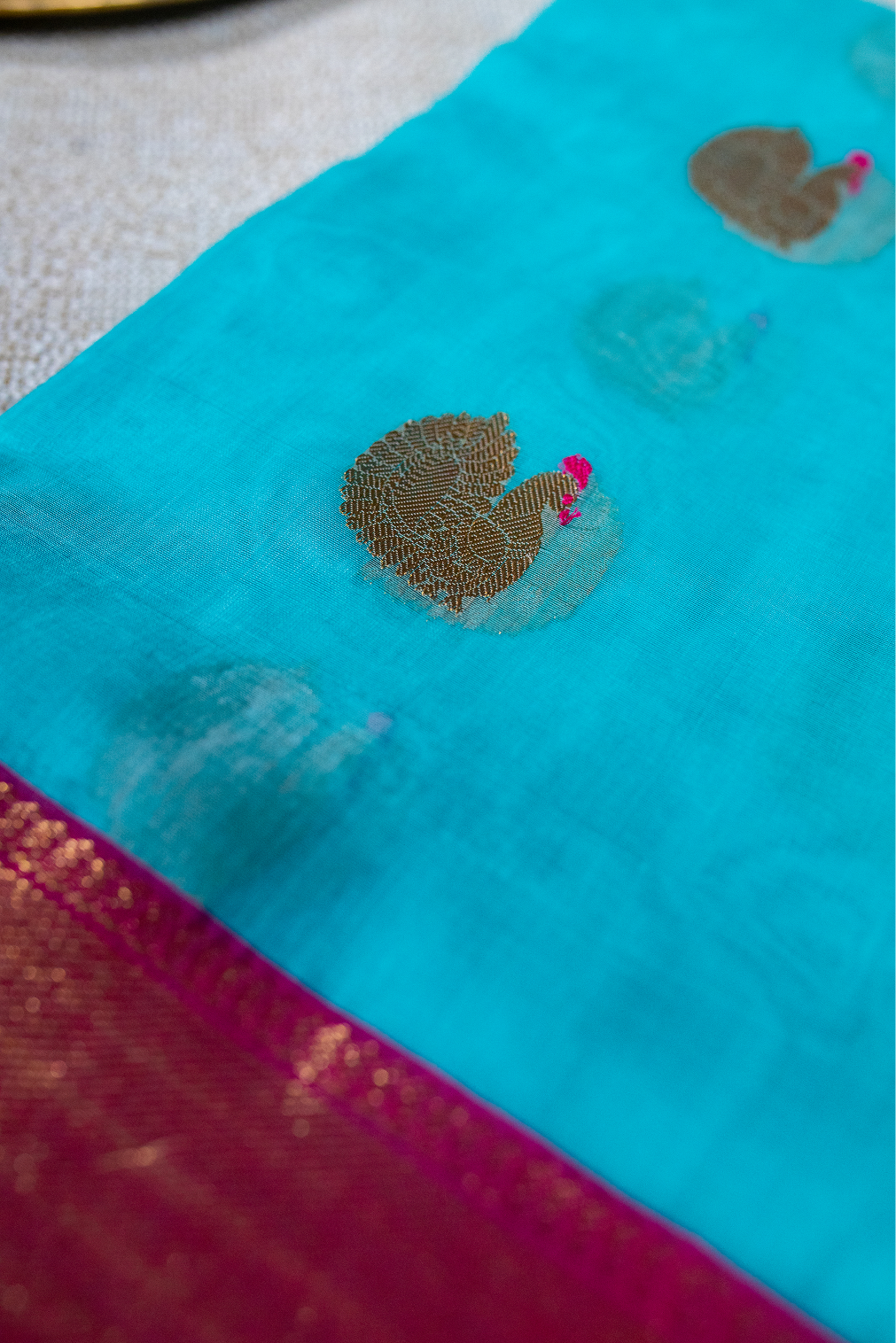 Aqua & Fuchsia Contrast Saree