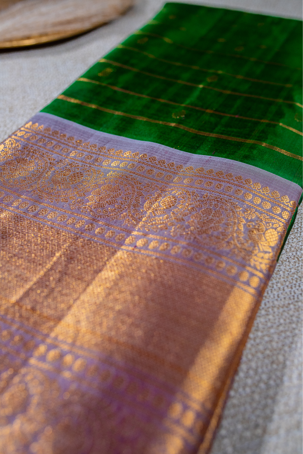 Forest green & lilac grey Gadwal Pattu