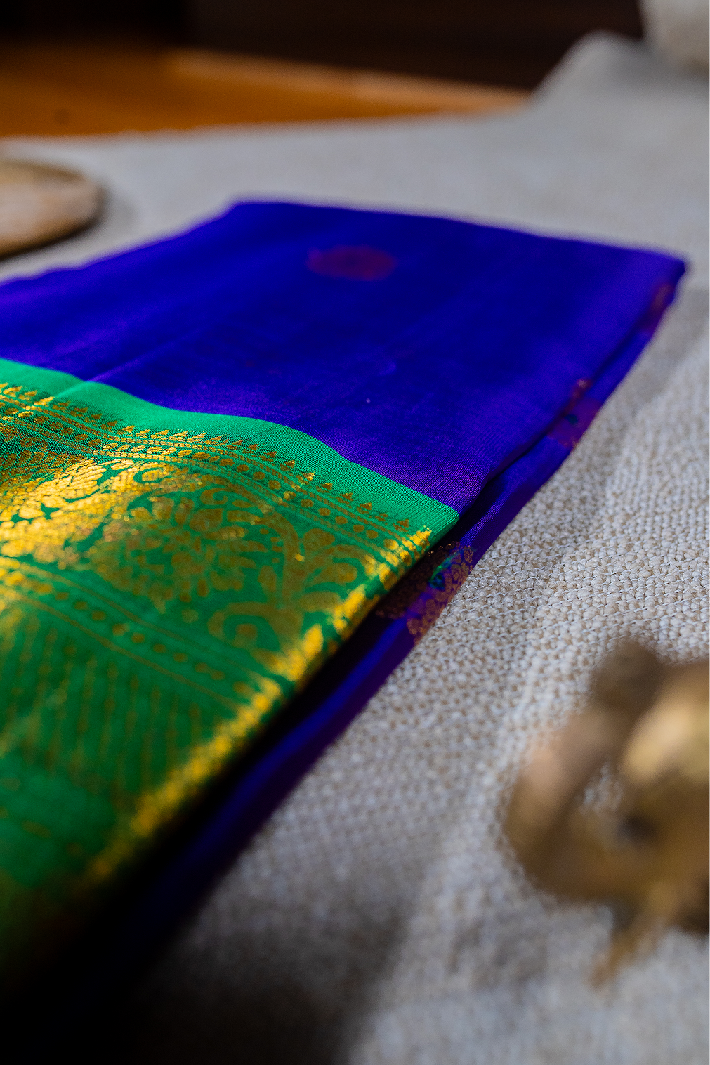 Royal Purple & Emerald Green Gadwal Pattu