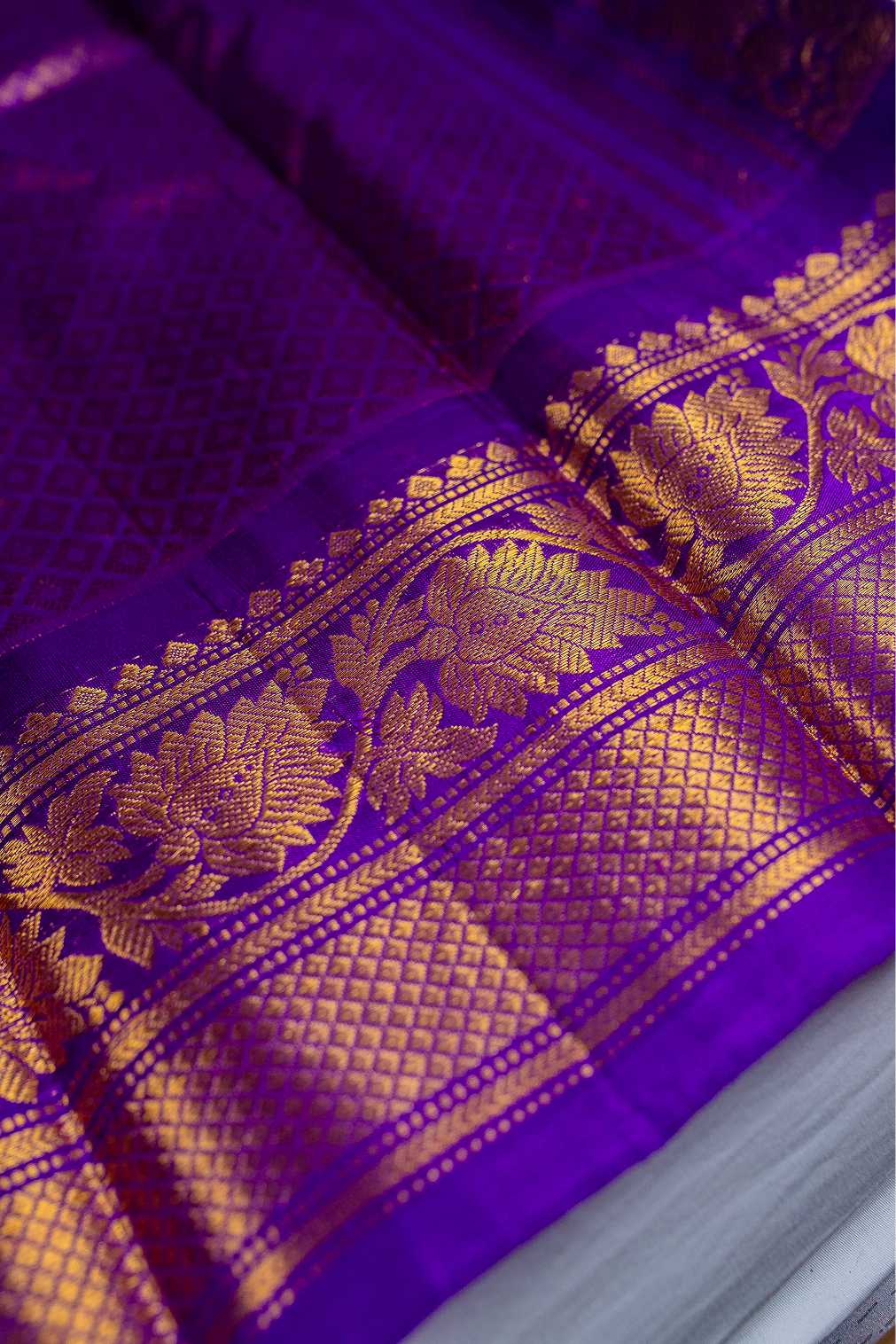 Citrine yellow& Purple Gadwal Pattu